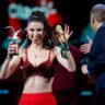 la exitosa cantante chilena francisca valenzuela habla de sus miedos y su nuevo sencillo la fortaleza francisca valenzuela