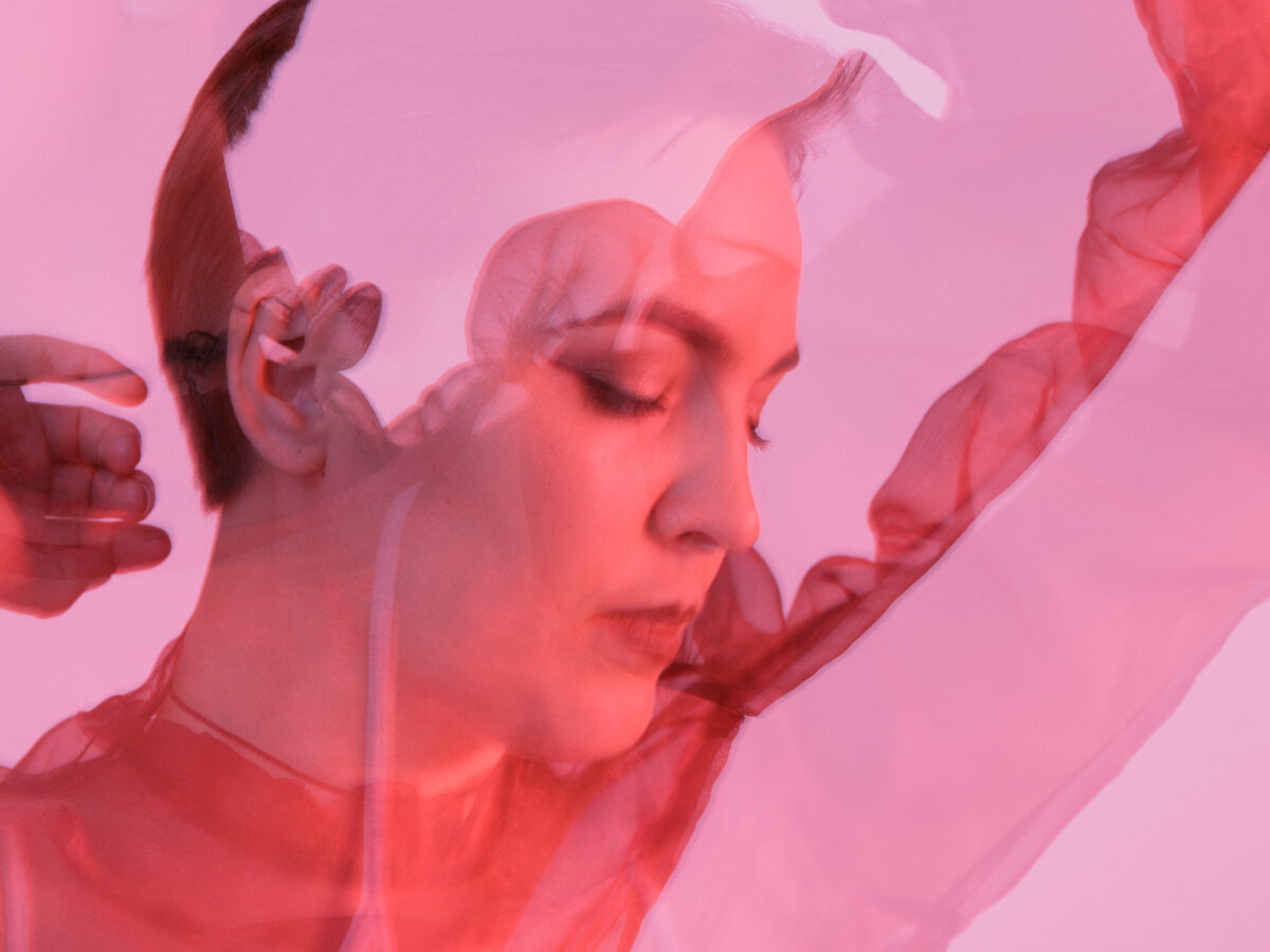 el trio sueco chivvy presenta su nuevo sencillo red water unnamed