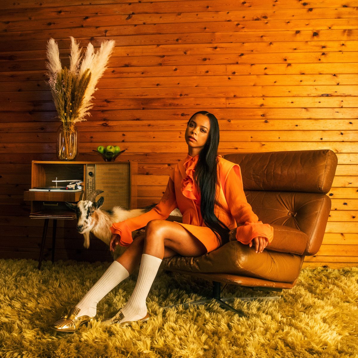 tsha regresa con giving up feat mafro y anuncia su album debut capricorn sun unnamed 2
