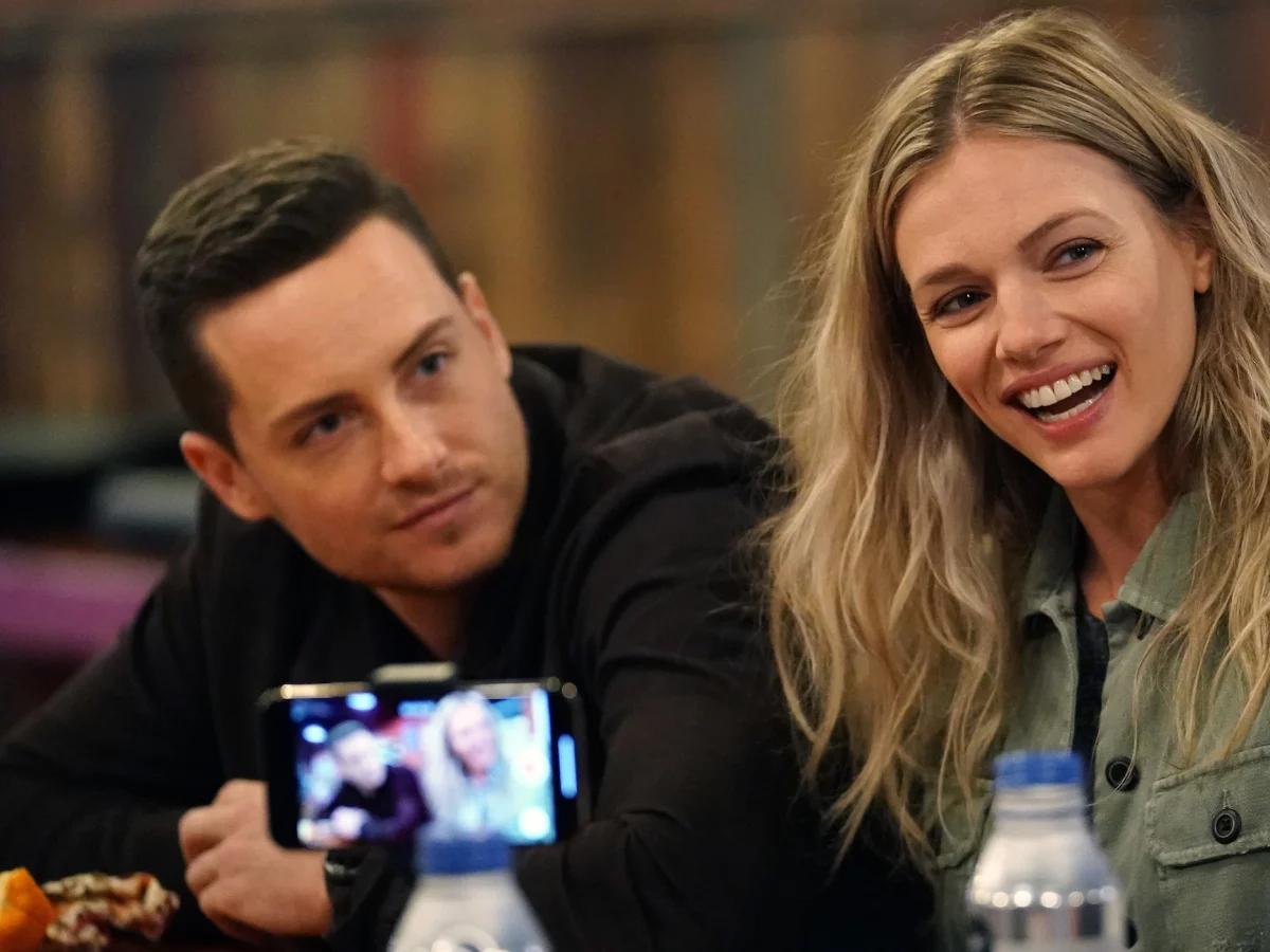 posibles cambios en chicago p d por salida de jay halstead jesse lee soffer tracy spiridakos