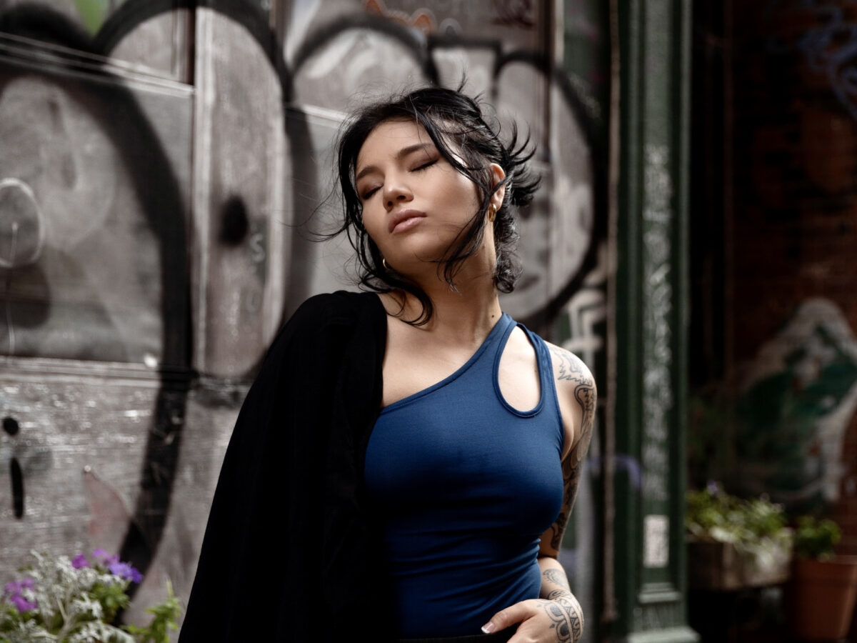 alex le angel honra sus raices en su nueva cancion la llave unnamed1