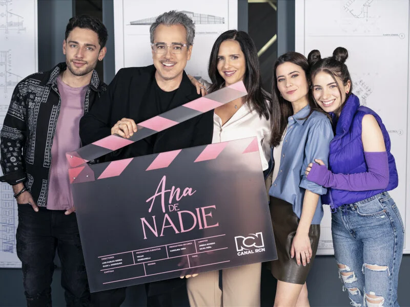 paola turbay regresa a las novelas en ana de nadie familia ana