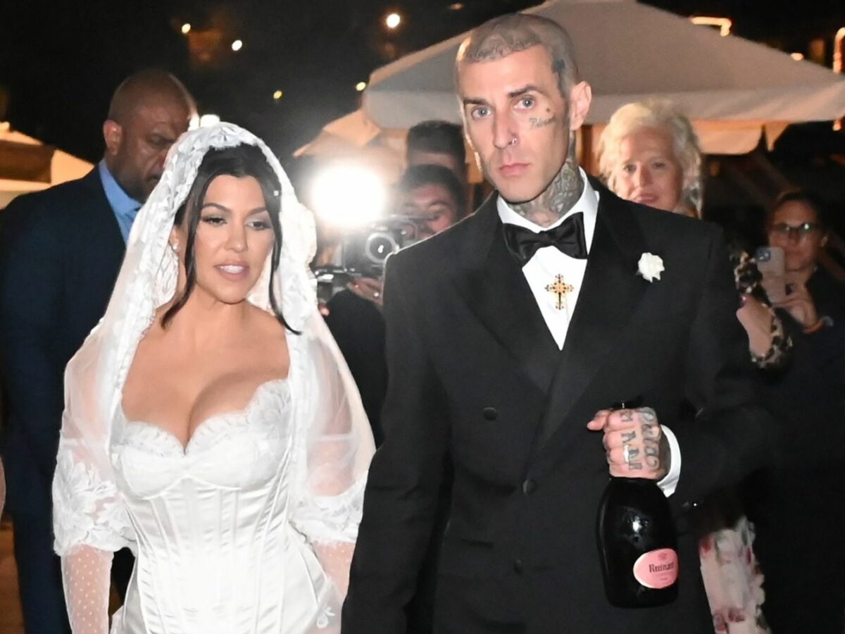 la boda de kourtney kardashian y travis barker en star kourtney kardashian travis barker wedding 2000 9656fa3a634b4455b75e557693c58dd0