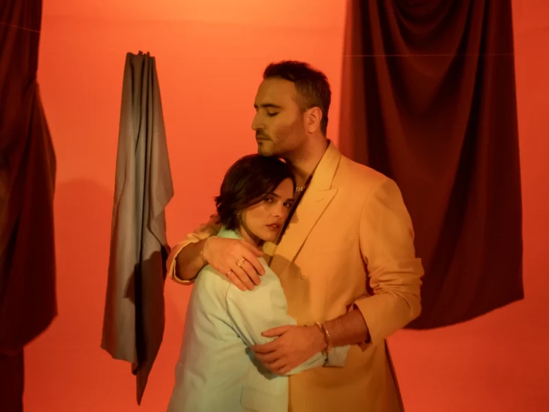 paula arenas y jesus navarro presentan dejame llorarte 3. paula arenas y jesus navarro credito milka goldaracena