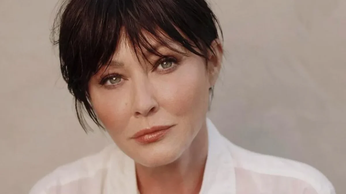 lifetime recuerda la vida de shannen doherty este domingo