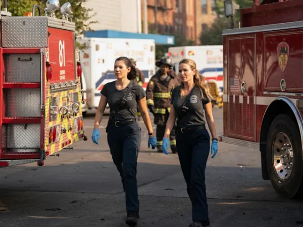 Chicago Fire: ¿Un elenco en llamas o apagándose?