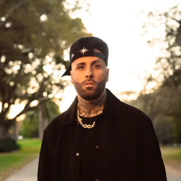 Nicky Jam regresa a su esencia con «Sunshine»: reggaetón clásico, afro beats y dance en su nuevo EP