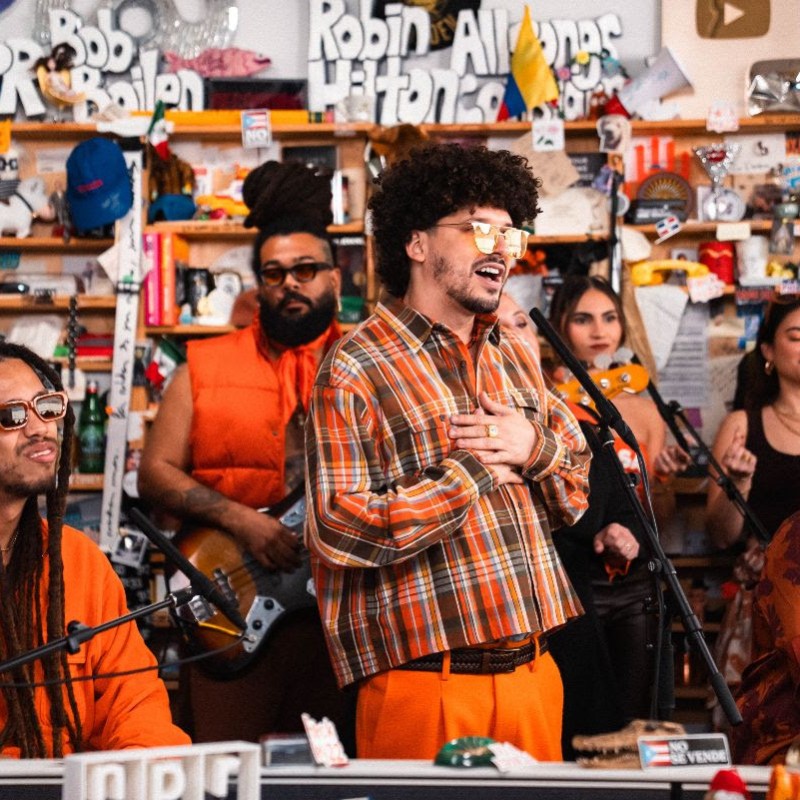 PJ Sin Suela hace historia en Tiny Desk con una presentación cargada de inclusión y activismo