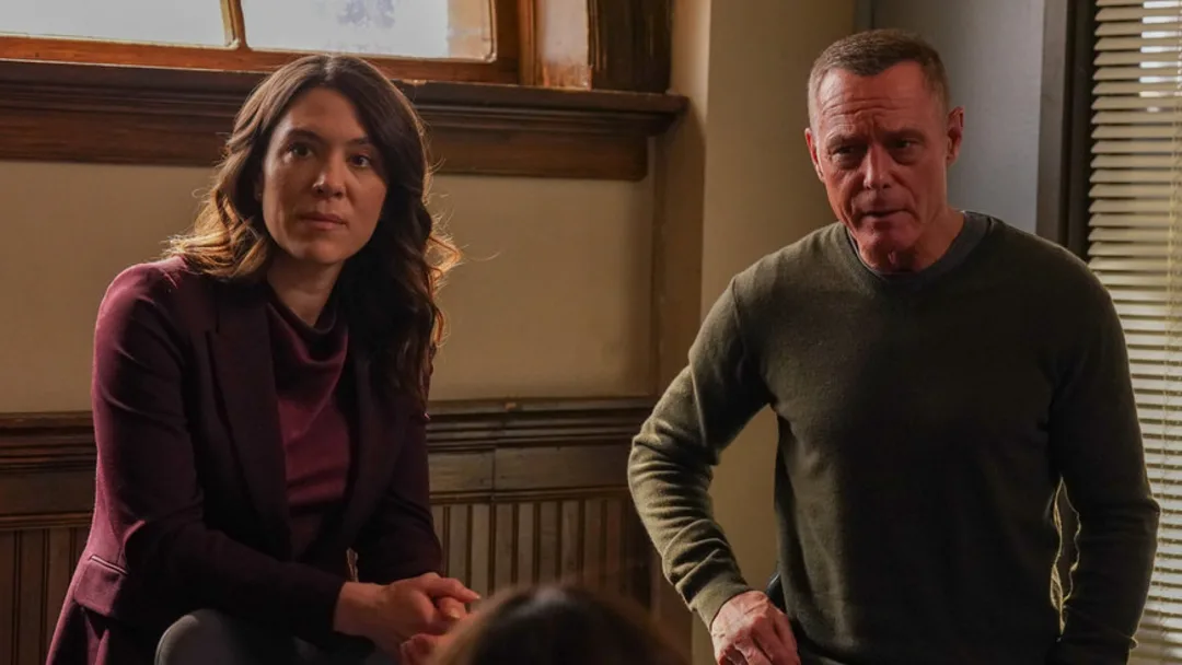 Final de Chicago P.D: la boda de Burzek deja a los fans con sabor amargo 18 ASA Chapman y Voight