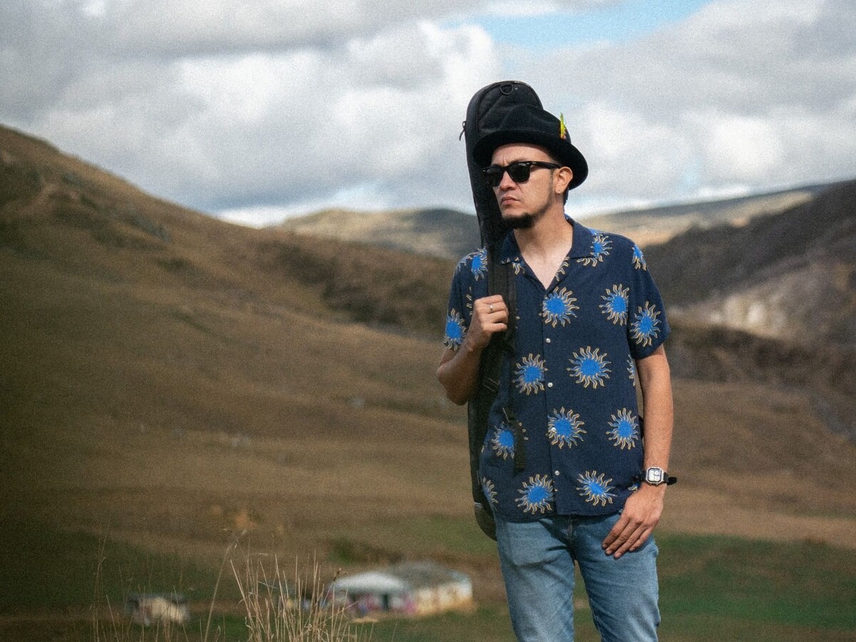 Ariel Tobo conmueve con ‘Hasta el final’, una catarsis musical sobre el duelo y la sanación