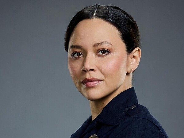 Así es el estilo de Melissa O’Neil cuando no interpreta a Lucy Chen