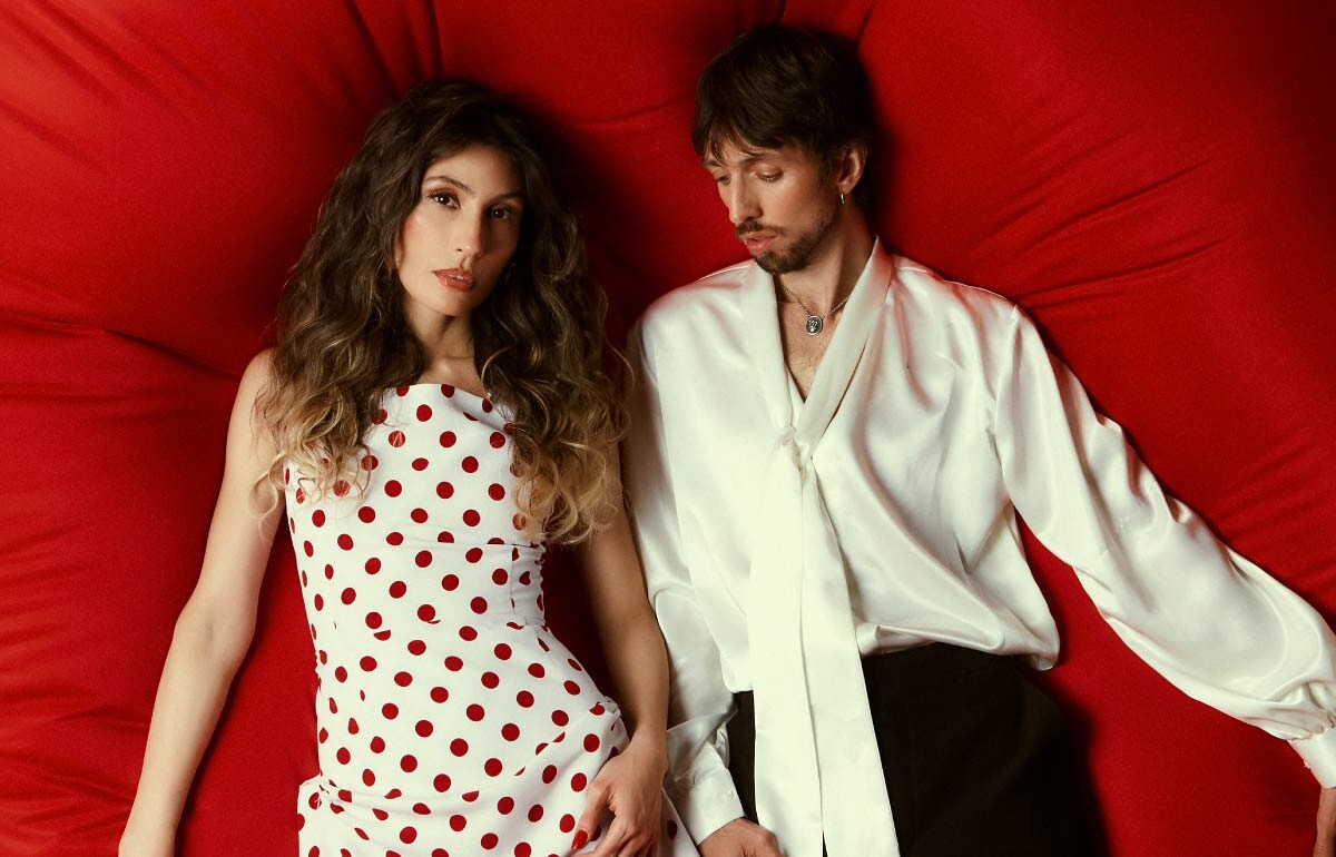 esteman y daniela spalla lanzan amorio un album que combina nostalgia y modernidad esteman y daniela spalla lanzan amorio un album que combina nostalgia y modernidad 1